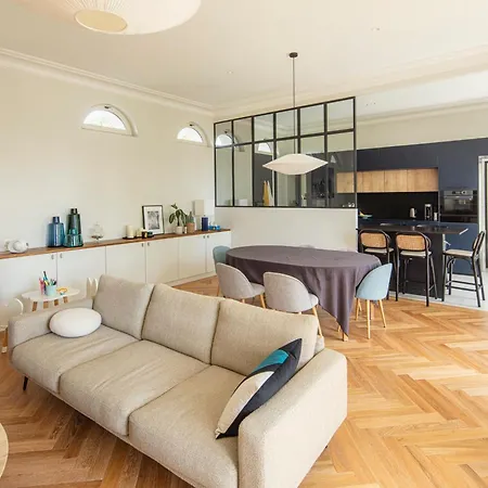Harmonie - Spacious House With Pool In * 隆河省