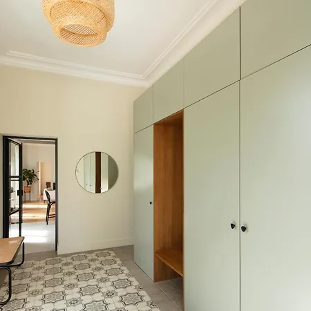 Harmonie - Spacious House With Pool In 度假居 *